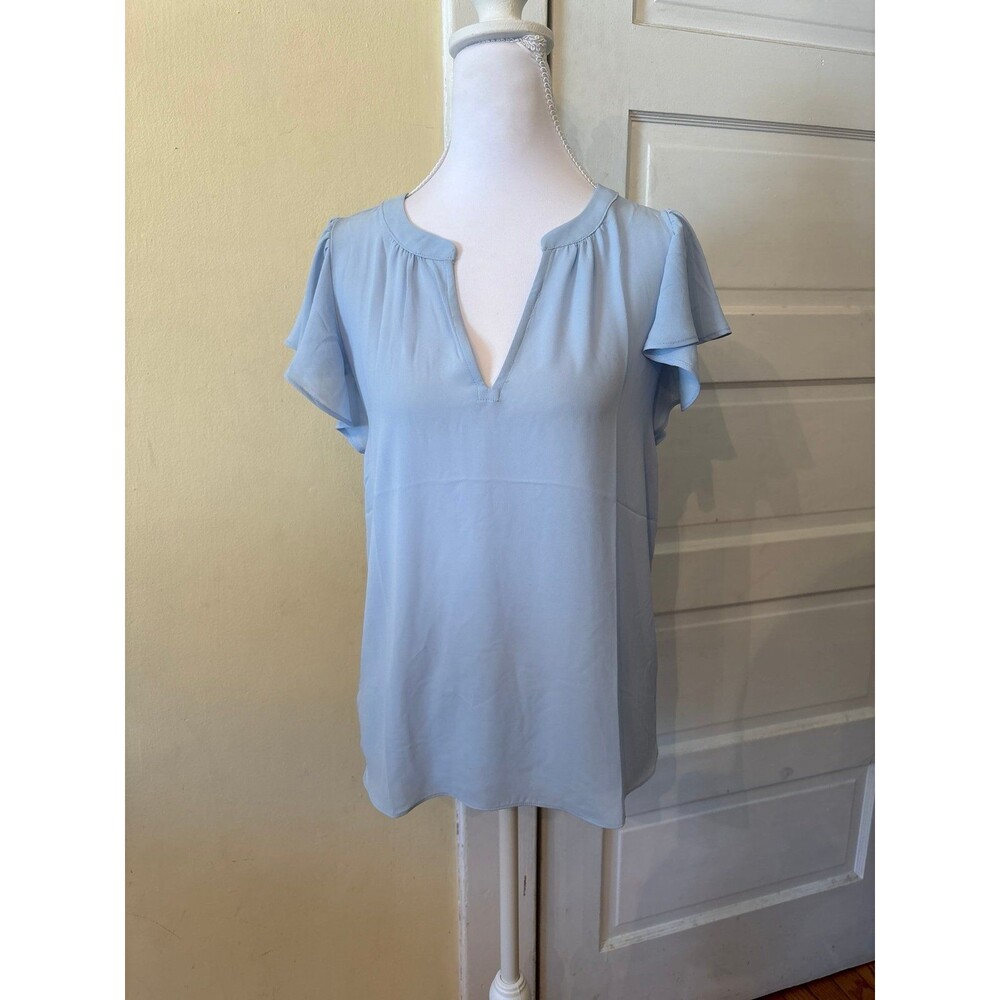Blouse tshirt top tee light blue flutter sleeve knit Mandarin collar romantic